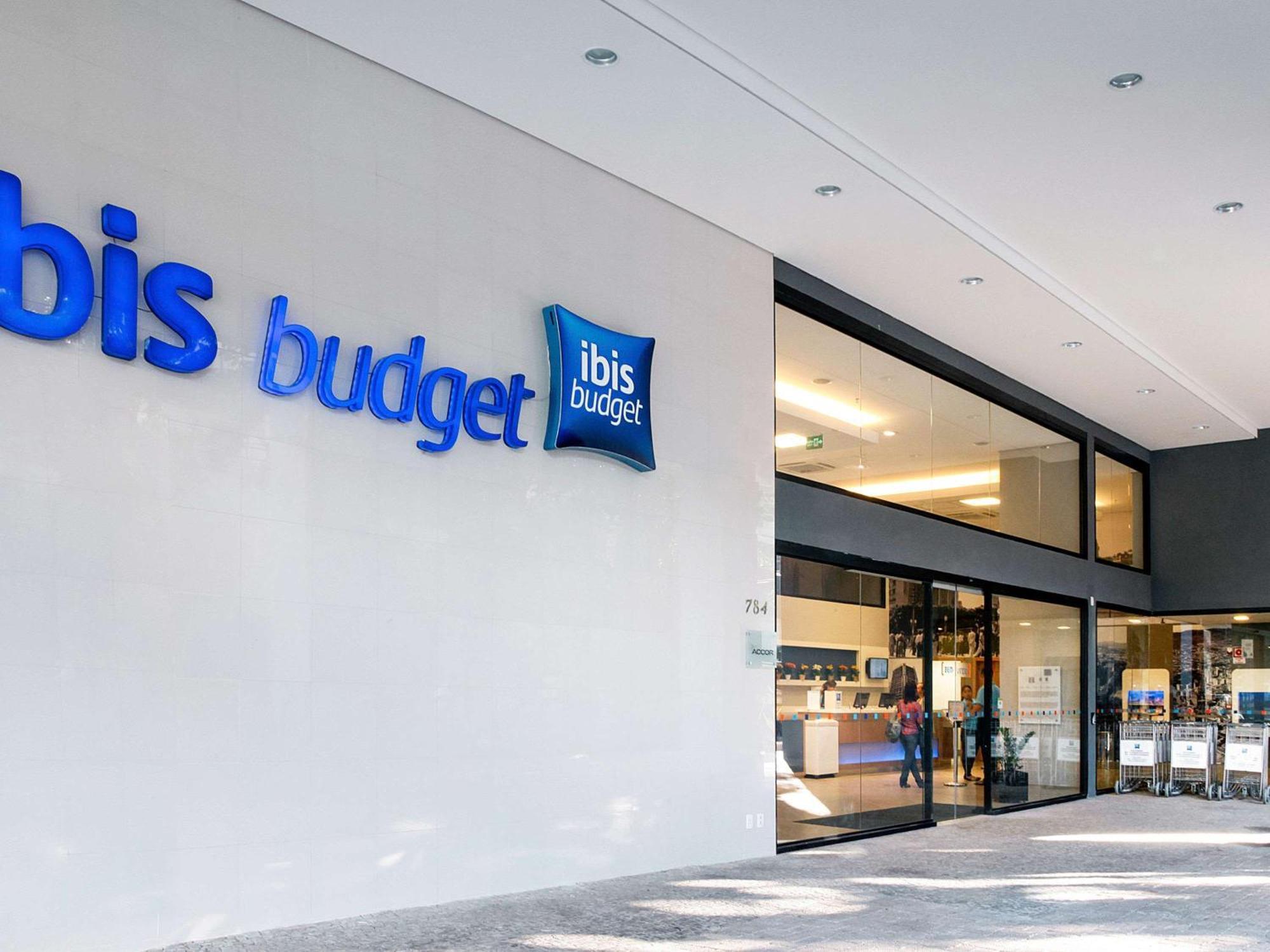 בלו הוריזונטה Ibis Budget Bh Afonso Pena Savassi מראה חיצוני תמונה